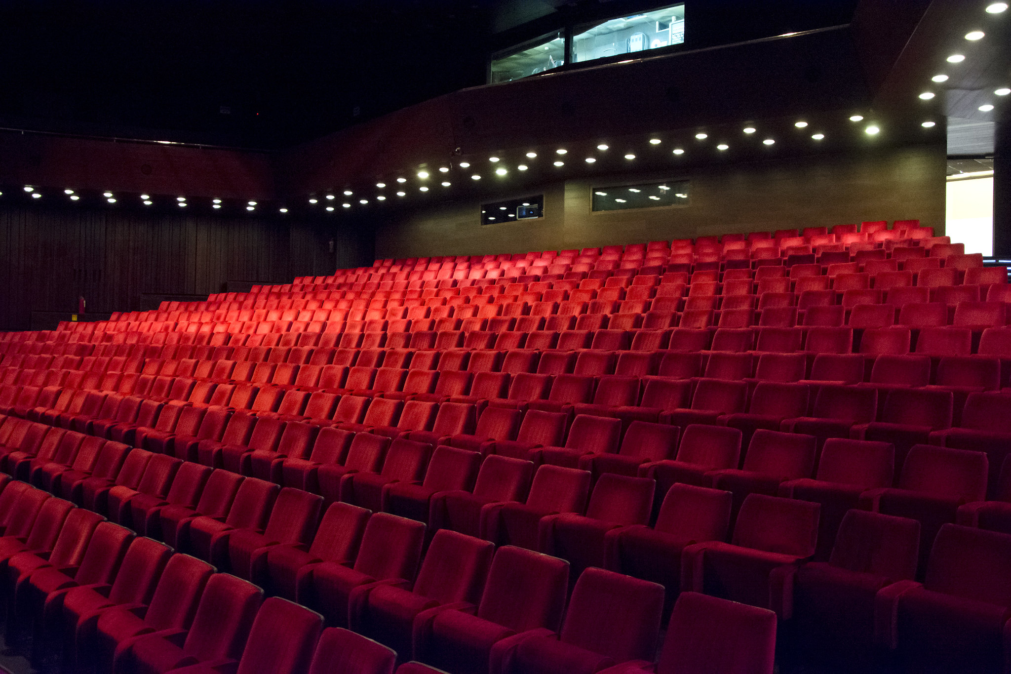 teatro senza pubblico